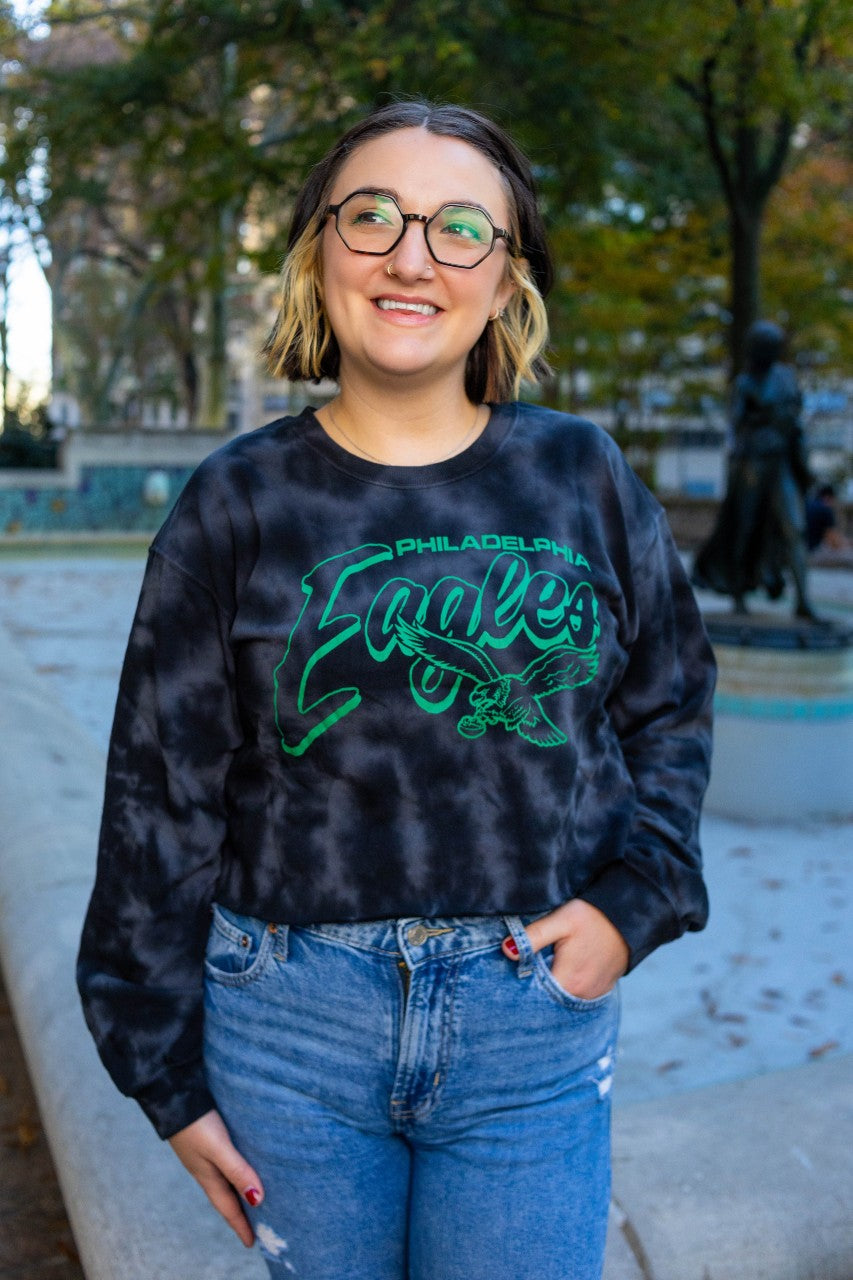 Philadelphia Eagles Women's Loose Knit Cropped Fleece Top